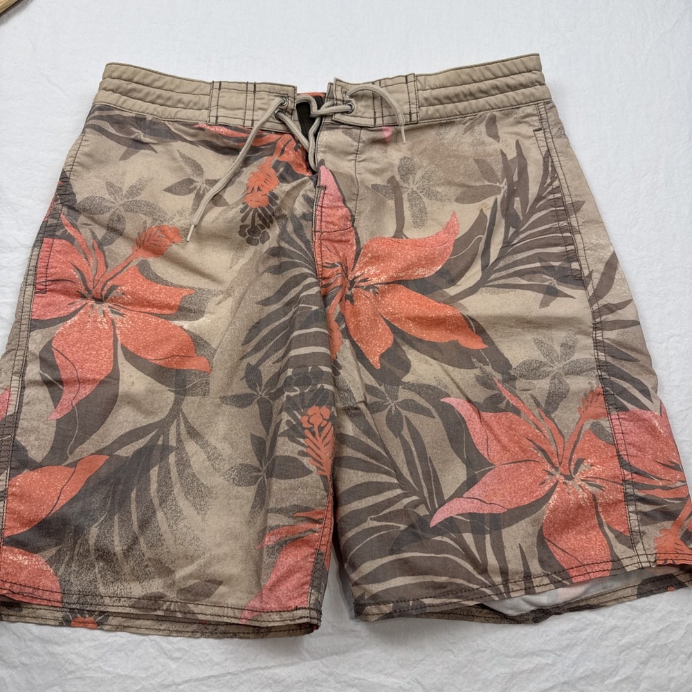 ROUNDTREE YORKE Men's 32 9" BOARD SHORTS Trunks DRAWSTRING FLORAL HAWIIAN